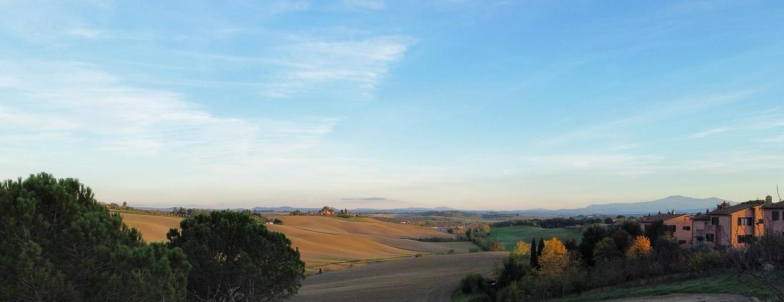 Agriturismo La Terrazza Sul Mangia 锡耶纳 外观 照片
