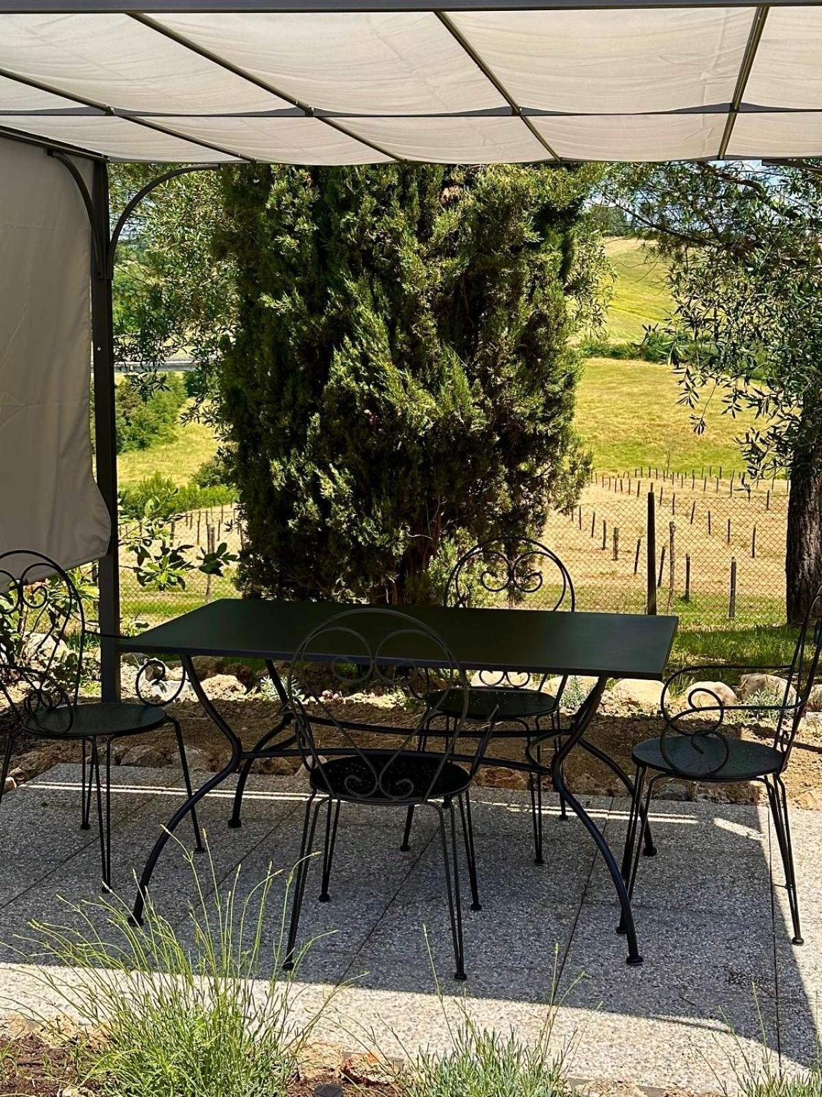 Agriturismo La Terrazza Sul Mangia 锡耶纳 外观 照片